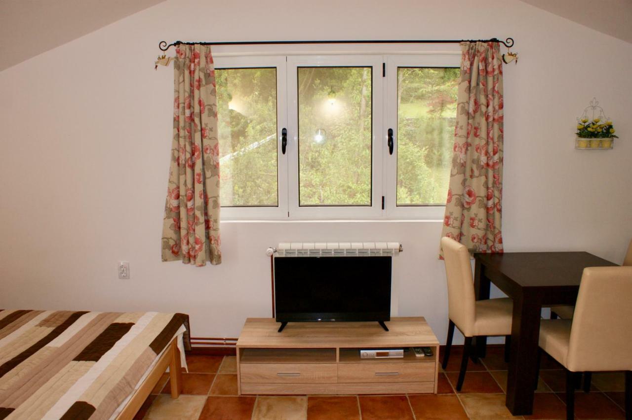 Studio Apartments Morinj Dış mekan fotoğraf